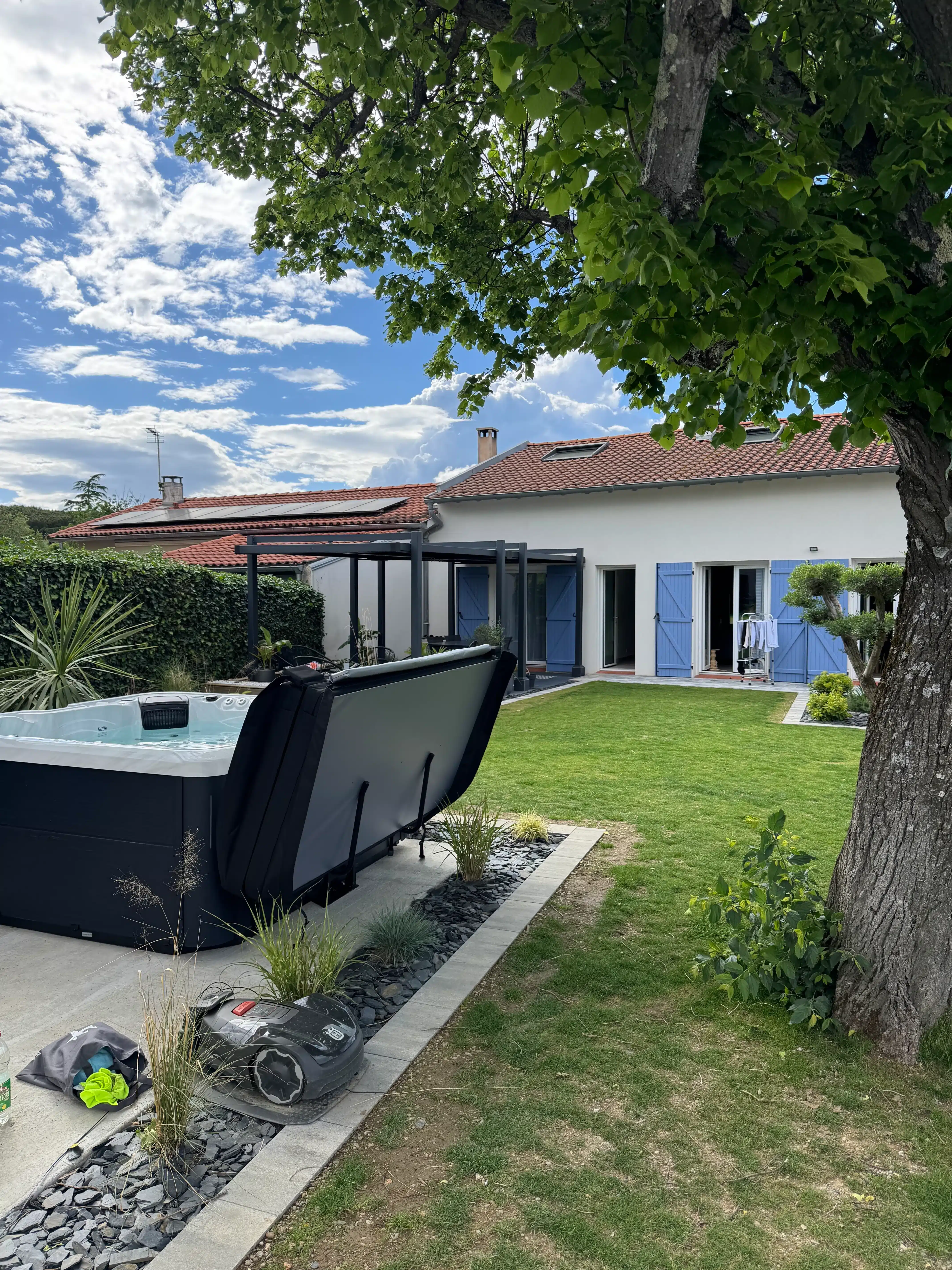 https://oama-spa.fr/wp-content/uploads/2026/08/oama-spa-livraison-spa-gaia-tournefeuille.webp